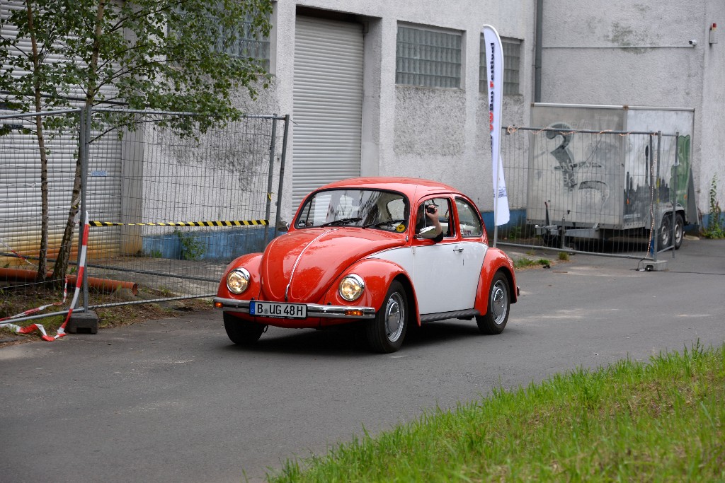 ../Images/VW Bus Festival Berlin 2019 118.jpg